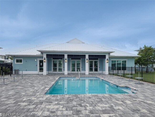 26310 Coco Cay Cir Unit 101