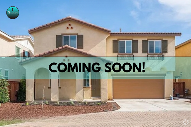 Building Photo - 5 Bedroom 3 Bath Home Nestled in Gated HOA...