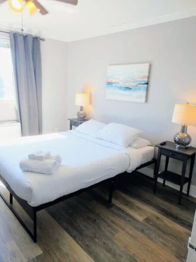 Photo - 215 Piedmont Ave NE Unit SI ID1299371P