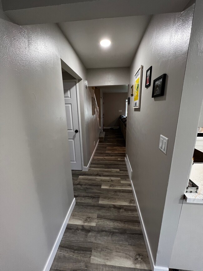 2526 E College Ave Townhome Townhome Rental in Cudahy WI