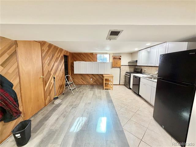 Photo - 4260 E Fremont Ave