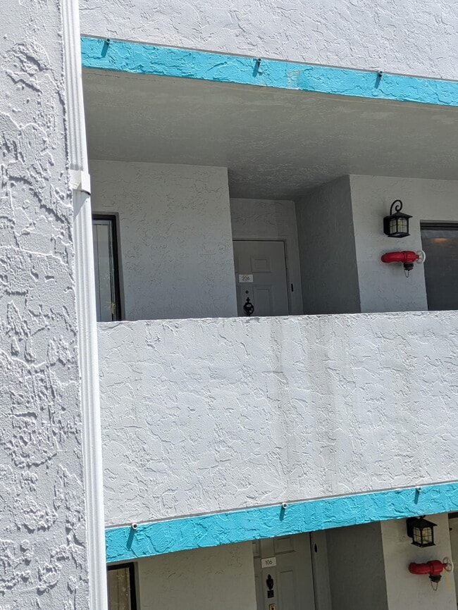 Photo - 4725 Lucerne Lakes Blvd E Unit 206