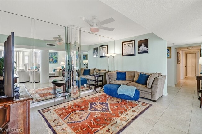 Building Photo - 4041 Gulf Shore Blvd N Unit PH-4