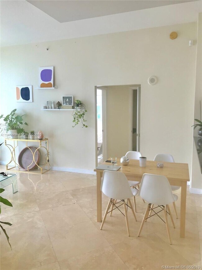 Photo - 31 SE 5th St Unit 4218