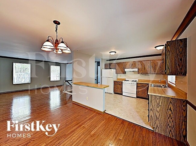 7011 Blue Mountain Dr