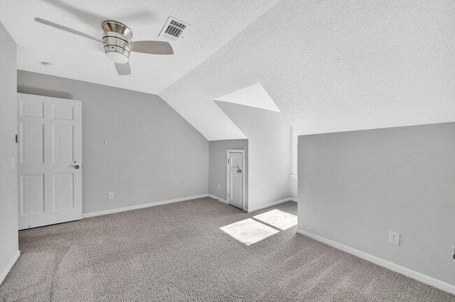 Photo - 220 Wilkes Dr