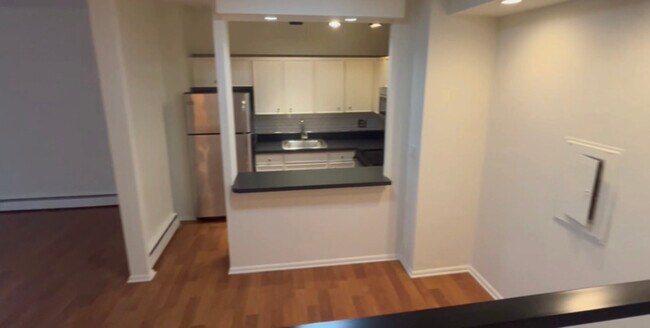 Photo - 816 N Dearborn St