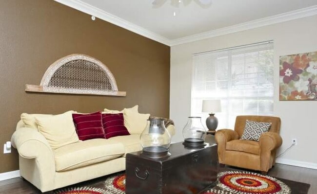 Building Photo - 1 bedroom in Houston TX 77081 Unit 1292 Rental
