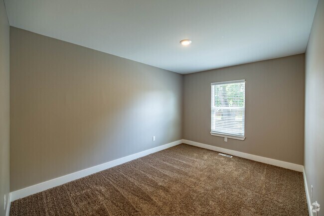 2BR, 2BA - 1700SF - Second Floor Living Room