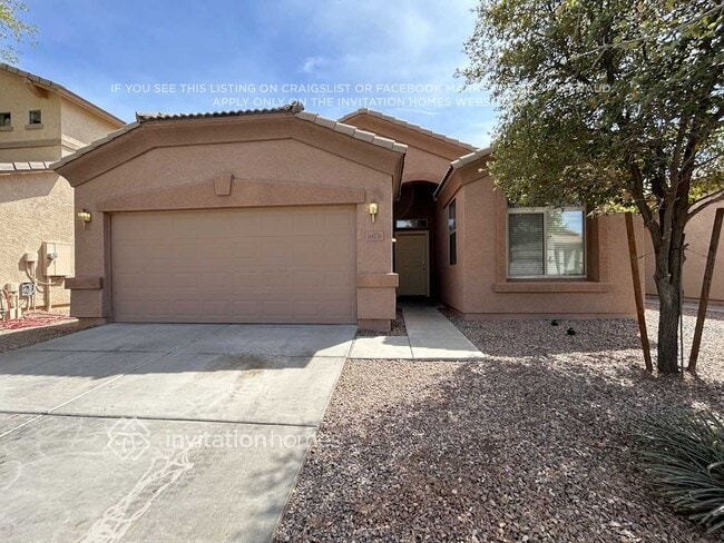 Building Photo - 10235 W Hilton Ave