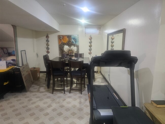 Photo - 5002 Sinope Way