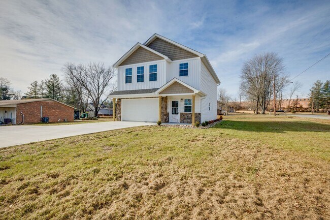 Photo - NEWLY BUILT 3 BED/2.5 BATH