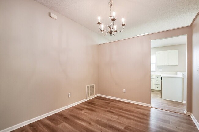 Photo - 7741 Wicklow Cir