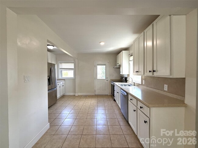 Photo - 2520 Brentwood Pl