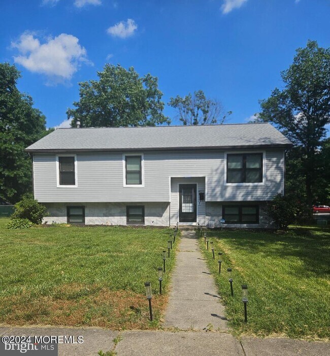 401 Chestnut Ave  