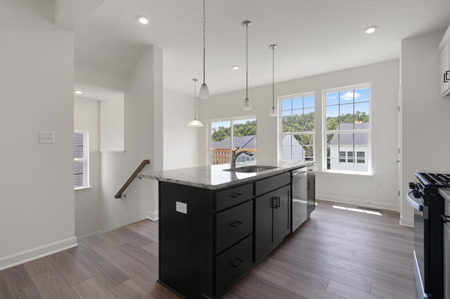 Stonebridge Townhomes - Stonebridge Townhomes