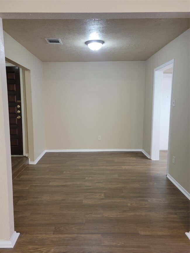 Photo - 9915 Towne Brook Ln