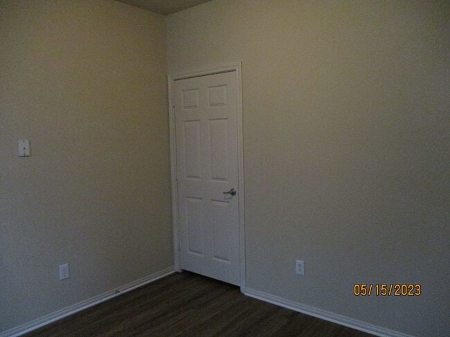 Photo - 5900 Silverpoint Ct