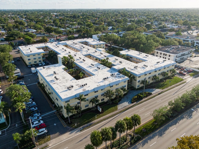 Photo - 4300 Sheridan St Unit 137