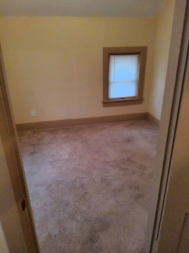 Building Photo - 225 Summit St Unit 1 Rental