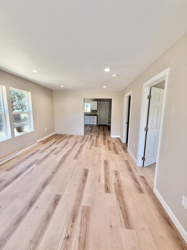 Photo - 426 1st Ave
