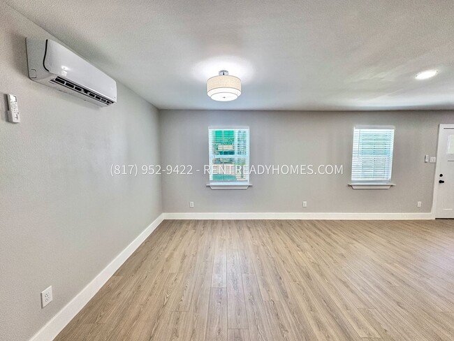 Photo - 4009 Lamar St Unit B