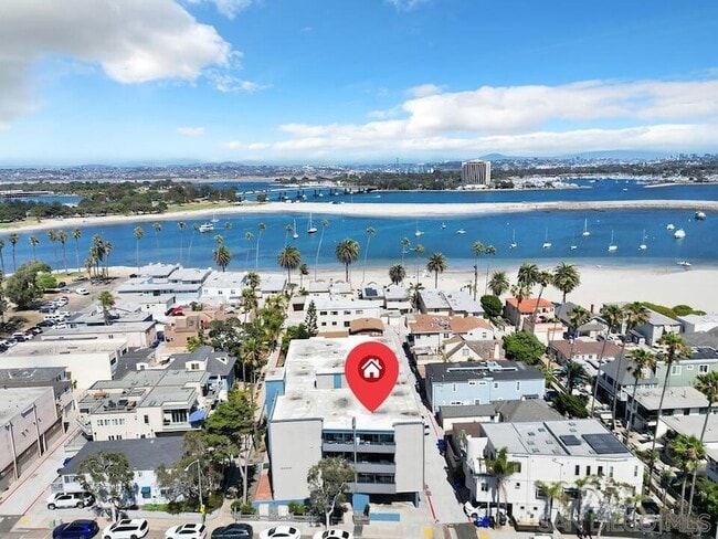 Building Photo - 2965 Mission Blvd Unit 2C Rental