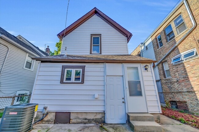 Photo - 4170 W Cornelia Ave