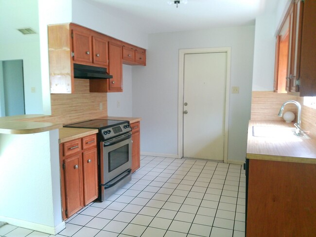 Photo - 2614 Camargo Dr