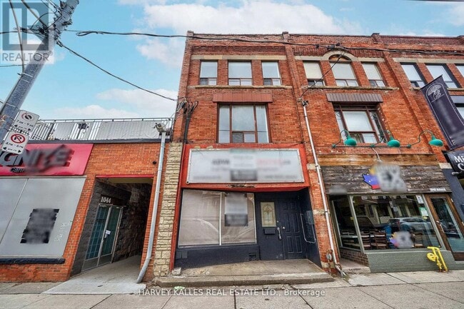 Photo - 1046 Bathurst St Unit 2