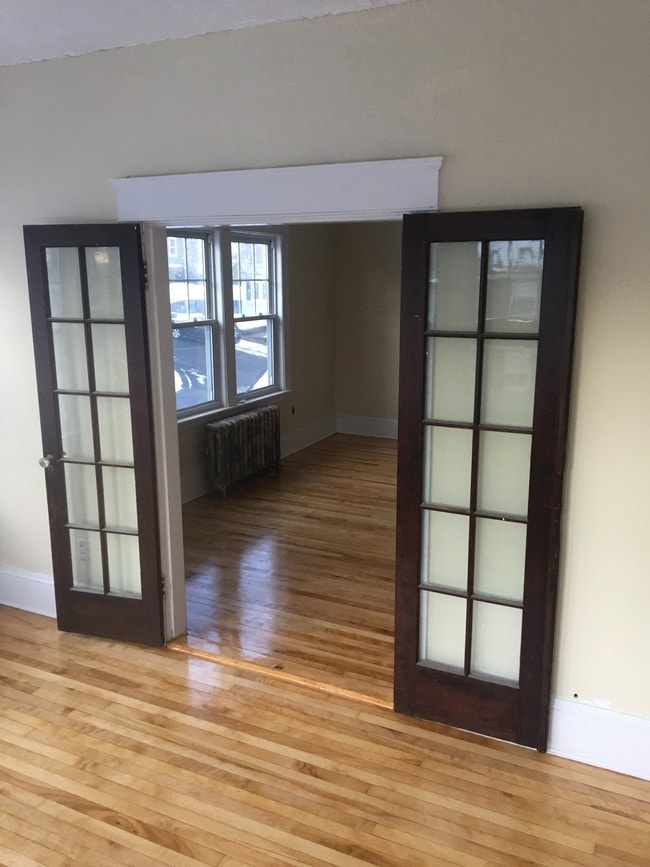 Photo - 15 Montvale Rd Unit 2