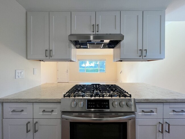 Photo - 311 W Palm Ave