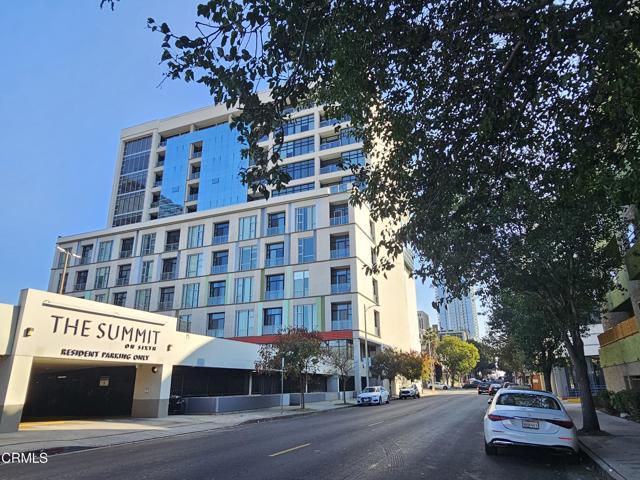 Photo - 3223 W 6th St Unidad 1105