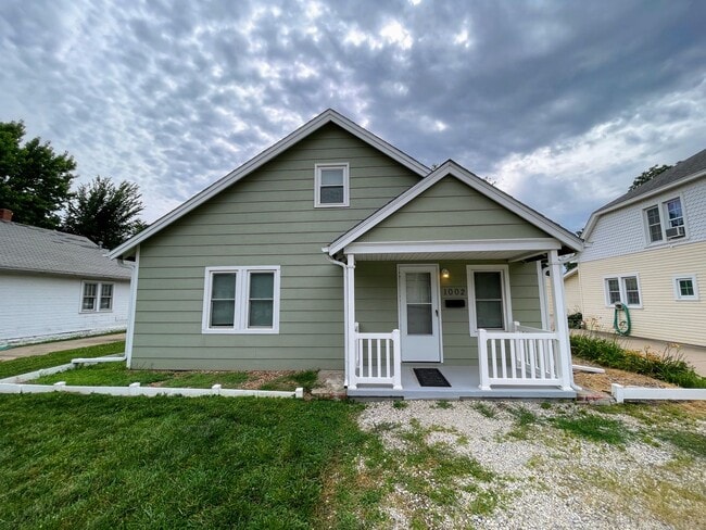 Photo - Cute 3 Bed 1 Bath McPherson Home in Good Neighborhood