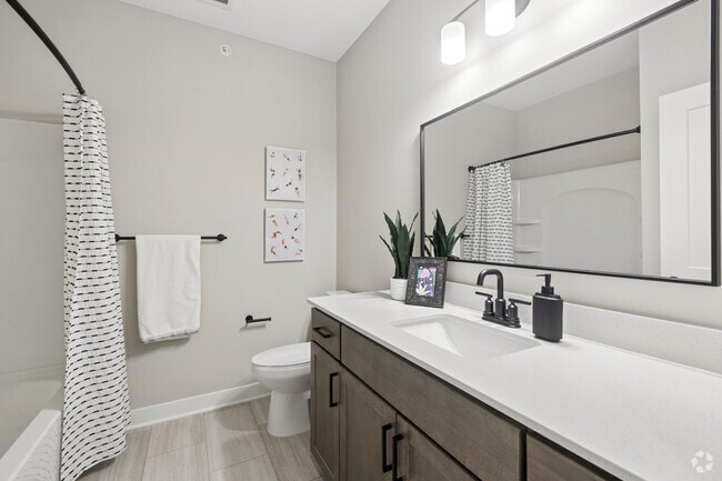 3BR, 2BA - 1,450SF - Second Bathroom