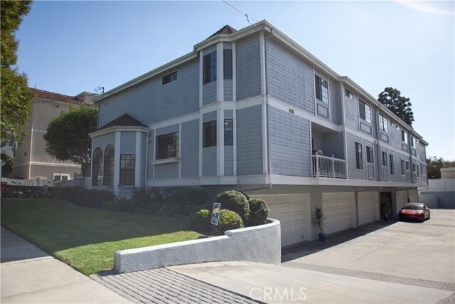 Photo - 121 S Juanita Ave