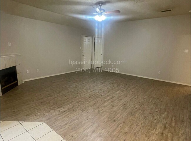 Photo - 5804 96th St Unit B