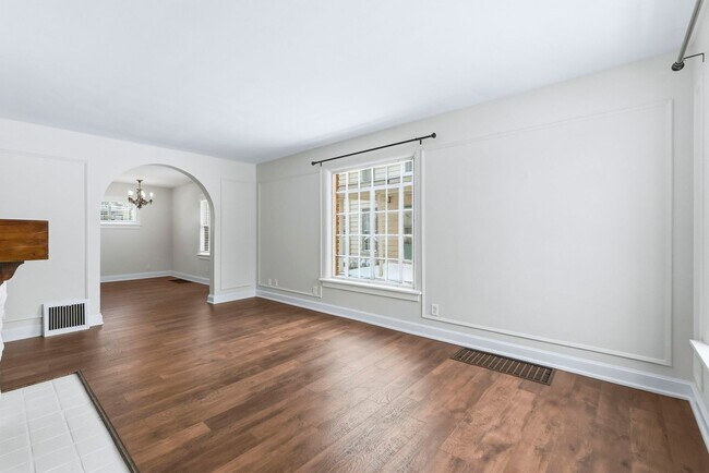 Photo - 714-716 Packard Ave Unidad 714 Packard Ave