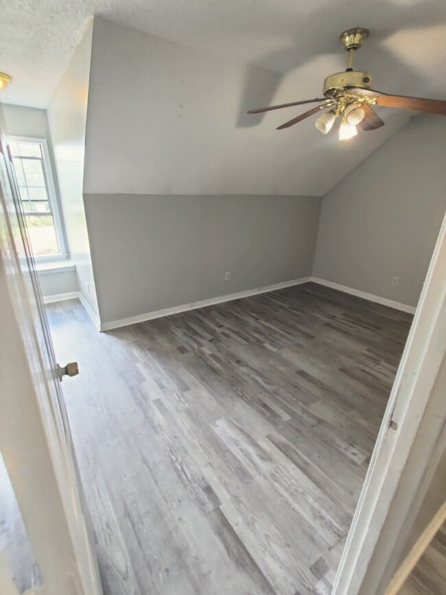 Photo - 1013 Co Rd 306