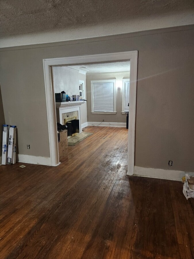 Photo - 2727 Calvert Ave