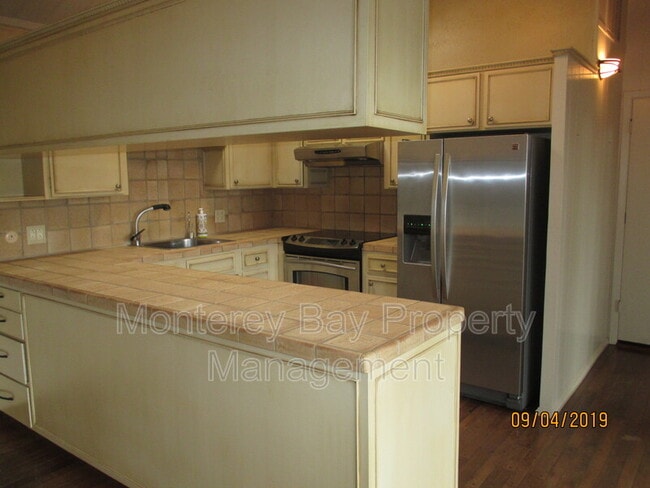 Photo - 3 Guadalupe St