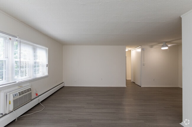 2BR, 2BA - 1,100 SF Living Room