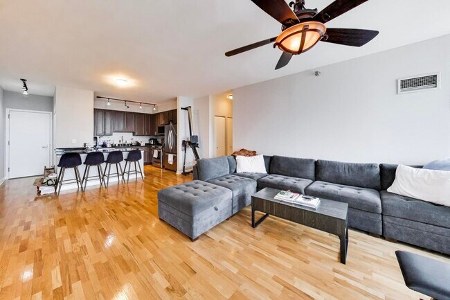 Photo - 421 W Huron St Unit 1303
