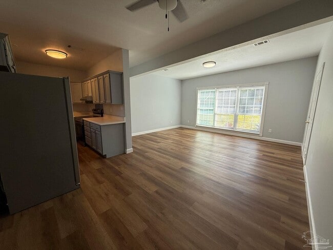 Photo - 808 Woodland Dr