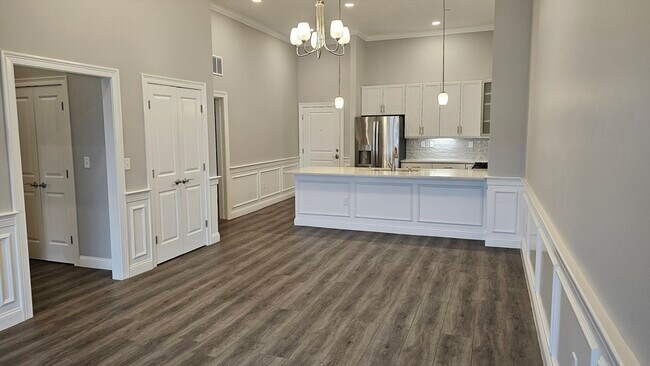 Photo - 320 Middlesex Ave Unit A406