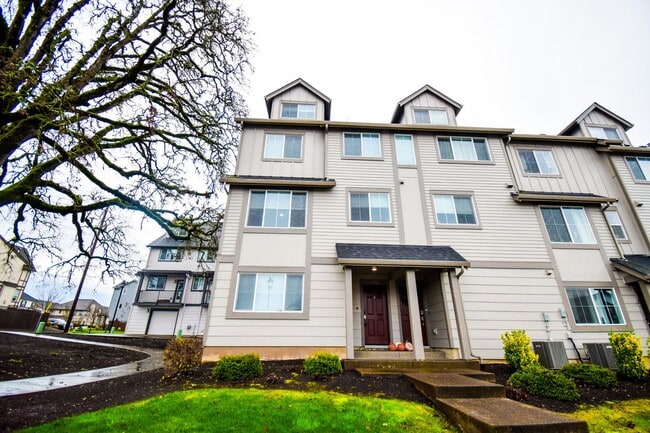 Photo - Beautiful 4 Bedroom 3.5 BA Home! Mother in Law Suite, Attached Garage & Top floor Bonus Room!