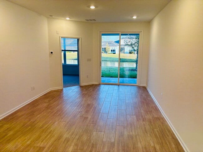 Photo - 153 Silver Myrtle Ct