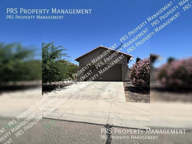 Building Photo - 2306 W Kristina Ave