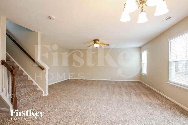 Photo - 15543 Dusty Trail