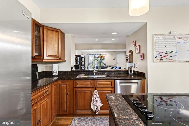 Building Photo - 14230 Oxford Dr